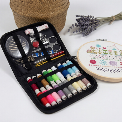 Learn Embroidery Stitch Sampler Book – הדרך הכי נעימה ללמוד רקמה, צעד אחר צעד, על בד אמיתי